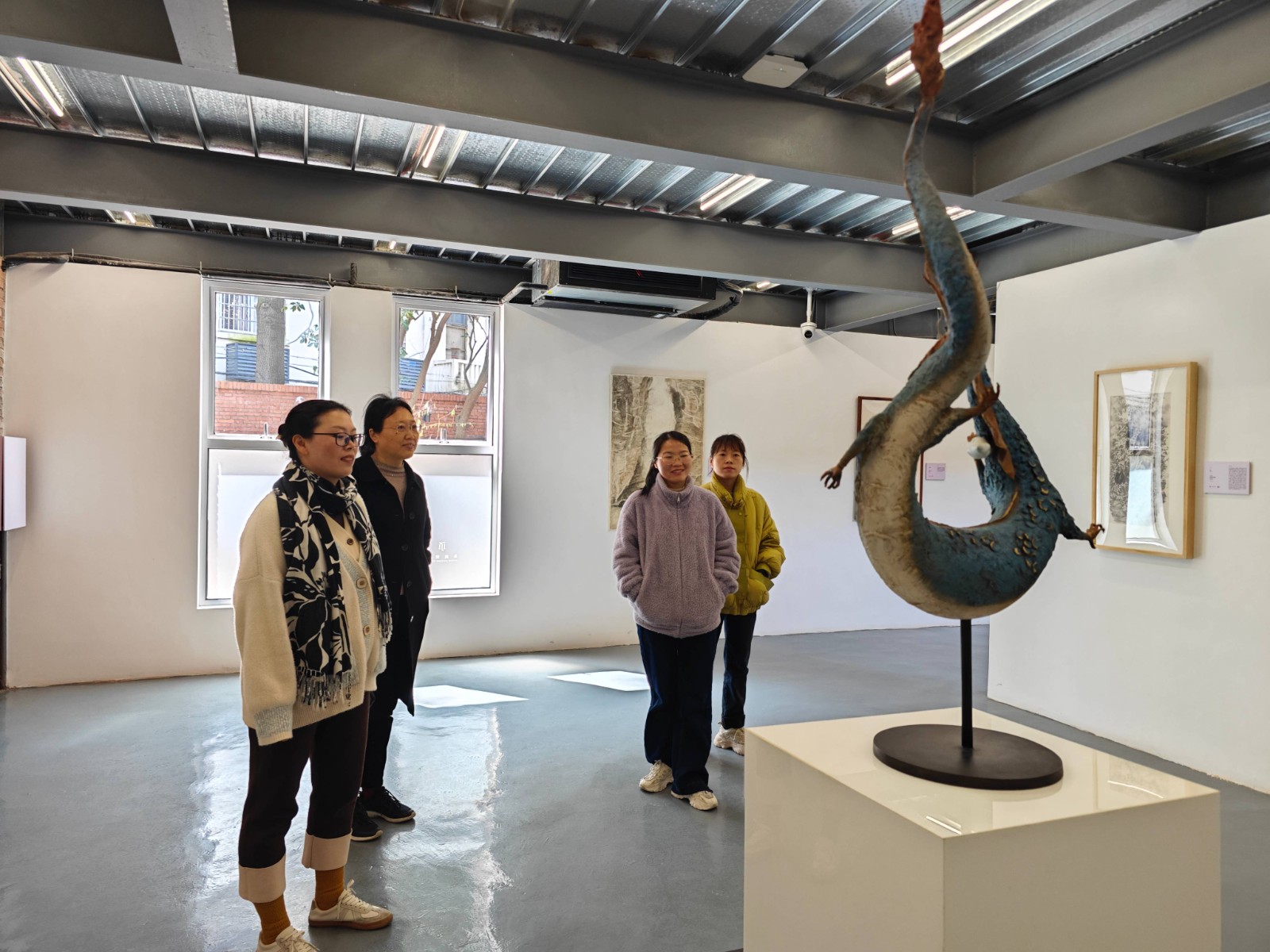 參觀藝術展 (1).jpg